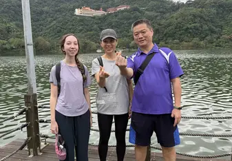 Lingoinn student on tour with host teacher in Yilan Taiwan