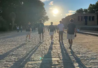 FIE Madrid image of students walking in the city