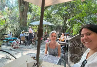 American Spanish immersion student in a cafe in Cuernavaca with her Spanish teacher