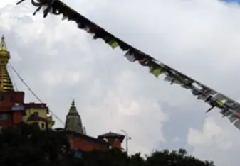 Explore Nepal while volunteering!