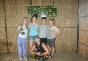 Ashleigh in Mozambique with Reach Out Volunteers