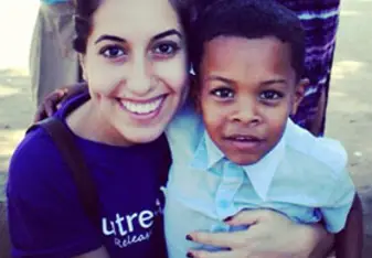 Dominican child and volunteer 