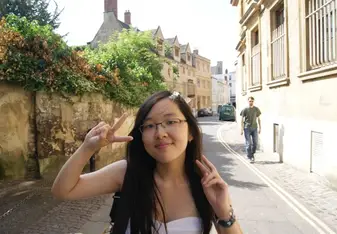 Interview with Heidi, student at the Oxford Summer Academy