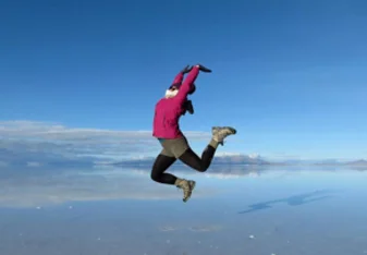 Jumping shots in El Salar de Uyuni