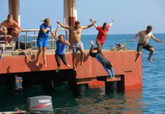 Diving with new friends!
