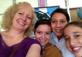 Some of the 6th grade girls at La Escuela de Recreo