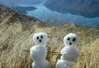 snowmen in Wanaka New Zealand