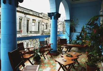Hand-picked "boutique" style colonial Cuban homes 