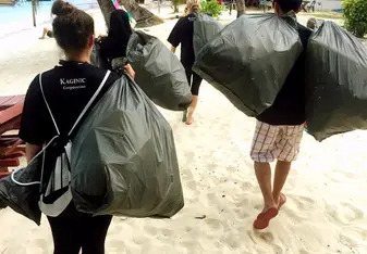 Turtle Warrior cleaning beaches ~