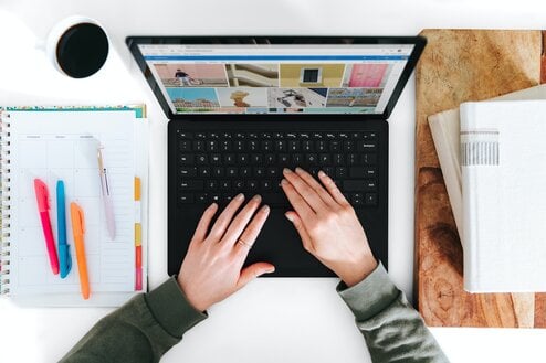 How to Teach English Online header