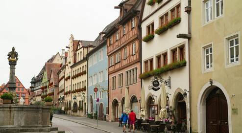 Photo by Sebastian Pandelache on Unsplash