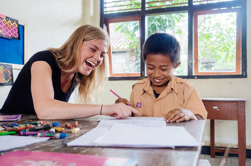 Affordable Teaching Programs with IVHQ
