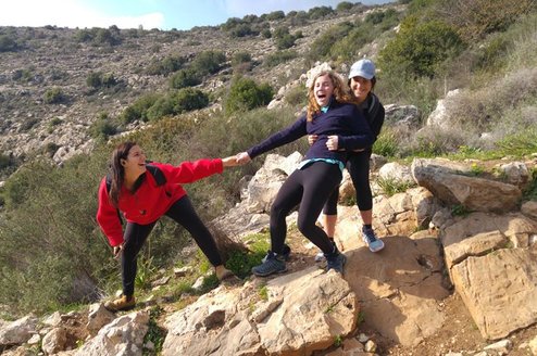 Medical Gap Year Programs Go Overseas