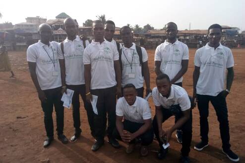 GPCD Young Team in Action working in Kroo Bay Community