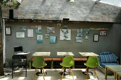 Study Chinese in Beijing or Online