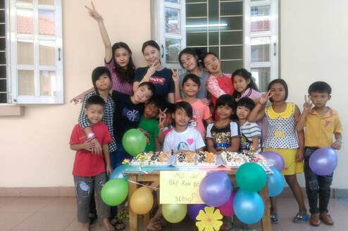 Vietnam educational volunteer project