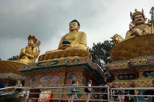 A historical and cultural photo of a popular temple.