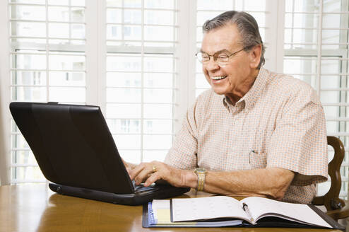 Student during his Spanish online lesson. 