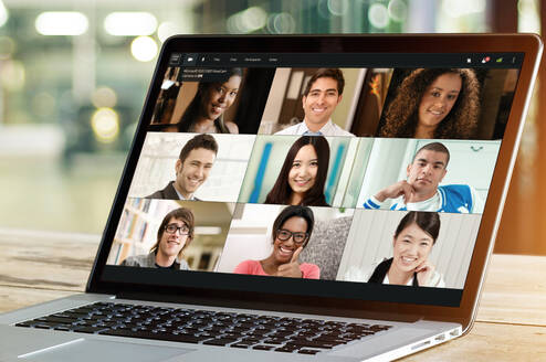 Virtual Vantage--live streaming teaching classes