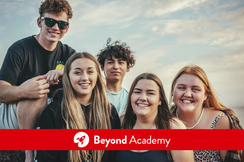 Dubliners stand by their ‘the more the merrier’ attitude to socialising. The city is full of different voices, but they all sing the same song. Our Community team is the embodiment of the Irish warm and welcoming nature. Sláinte!