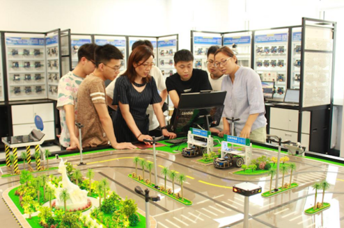 Study Abroad Engineering Students