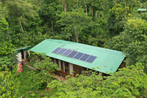 the statio with solar pannels