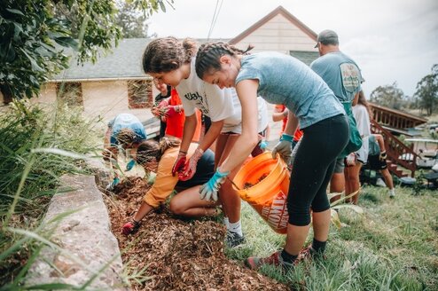 Hawaii group building projects