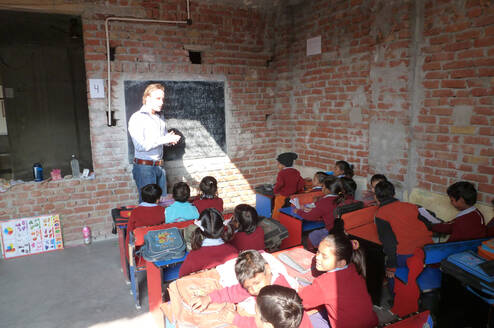 Best Volunteer Teaching Programs in India - Volunteering India