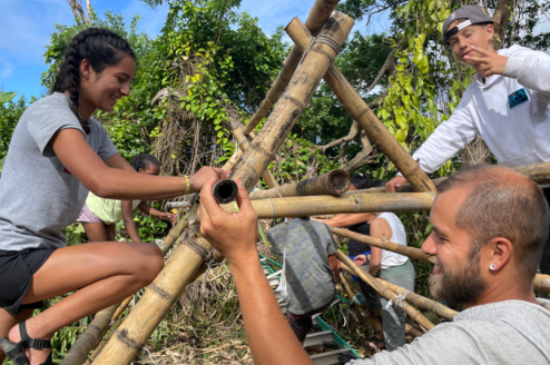 students doing alternative construction 