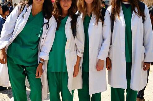 Volunteers who participated in the Medical Project / Voluntarios que participaron en el voluntariado médico