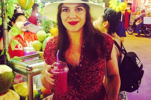 Grab a smoothie made of fresh fruit!