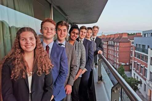 Dressed for success and settle for nothing less!