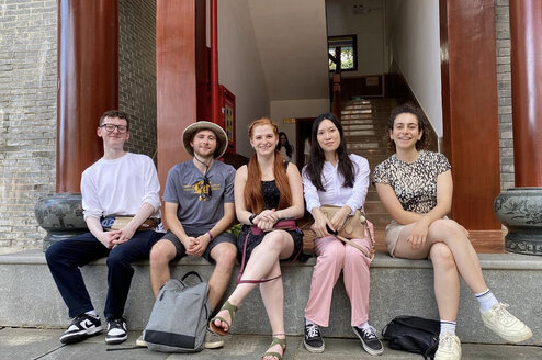Shenzhen teachers out on a field trip