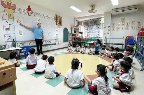 Essential TEFL course in Bangkok Thailand