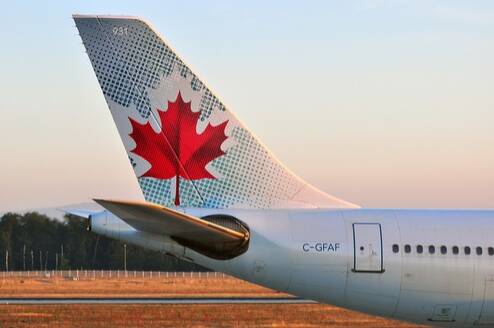 Aeroplane with Canada flag