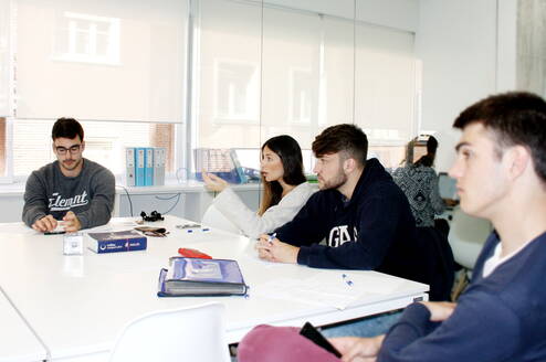 teaching english in madrid