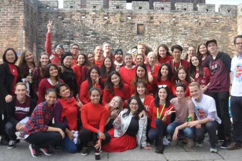 au pairs at Dapeng ancient city during Chinese culture trip