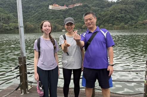 Lingoinn student on tour with host teacher in Yilan Taiwan