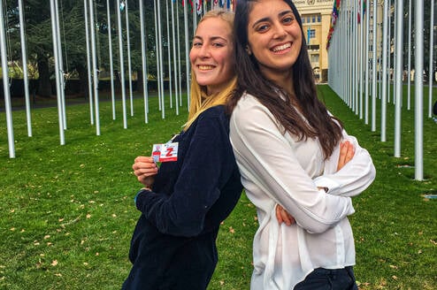 Students pose in front of the UN