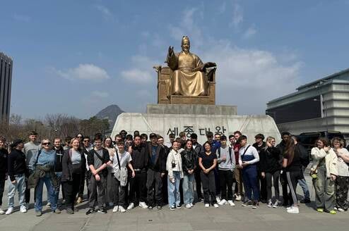 South Korea volunteering and adventure 