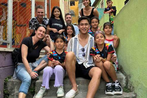 Voluntours Colombia - children in Bucaramanga