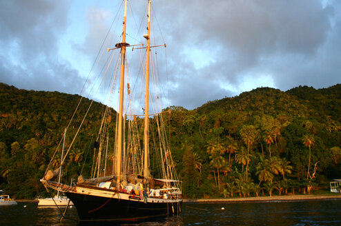 Seamster: Virgin Islands to Antigua - 20 Days