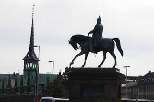 Study Business Abroad Copenhagen Business School in Denmark Thumbnail