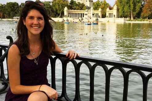 Teach English Abroad in Spain with CIEE Teach in Spain with CIEE! Make money while living in a vibrant European Capital.