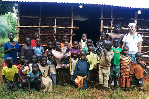 Kenya Community Outreach Volunteers