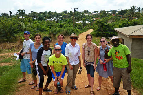 GHEI Volunteers on a village tour of Humjibre!