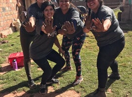 Volunteers on the job 