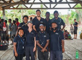 Volunteer in Papua New Guinea