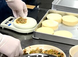 gyoza making