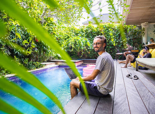 Intern with a startup in Bali 